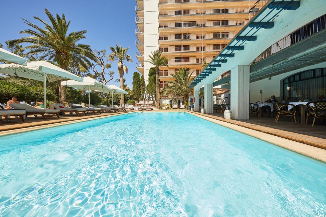 Hotel Trias Palamos Exterior photo