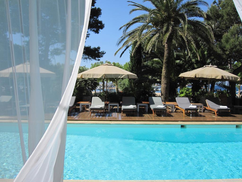 Hotel Trias Palamos Exterior photo